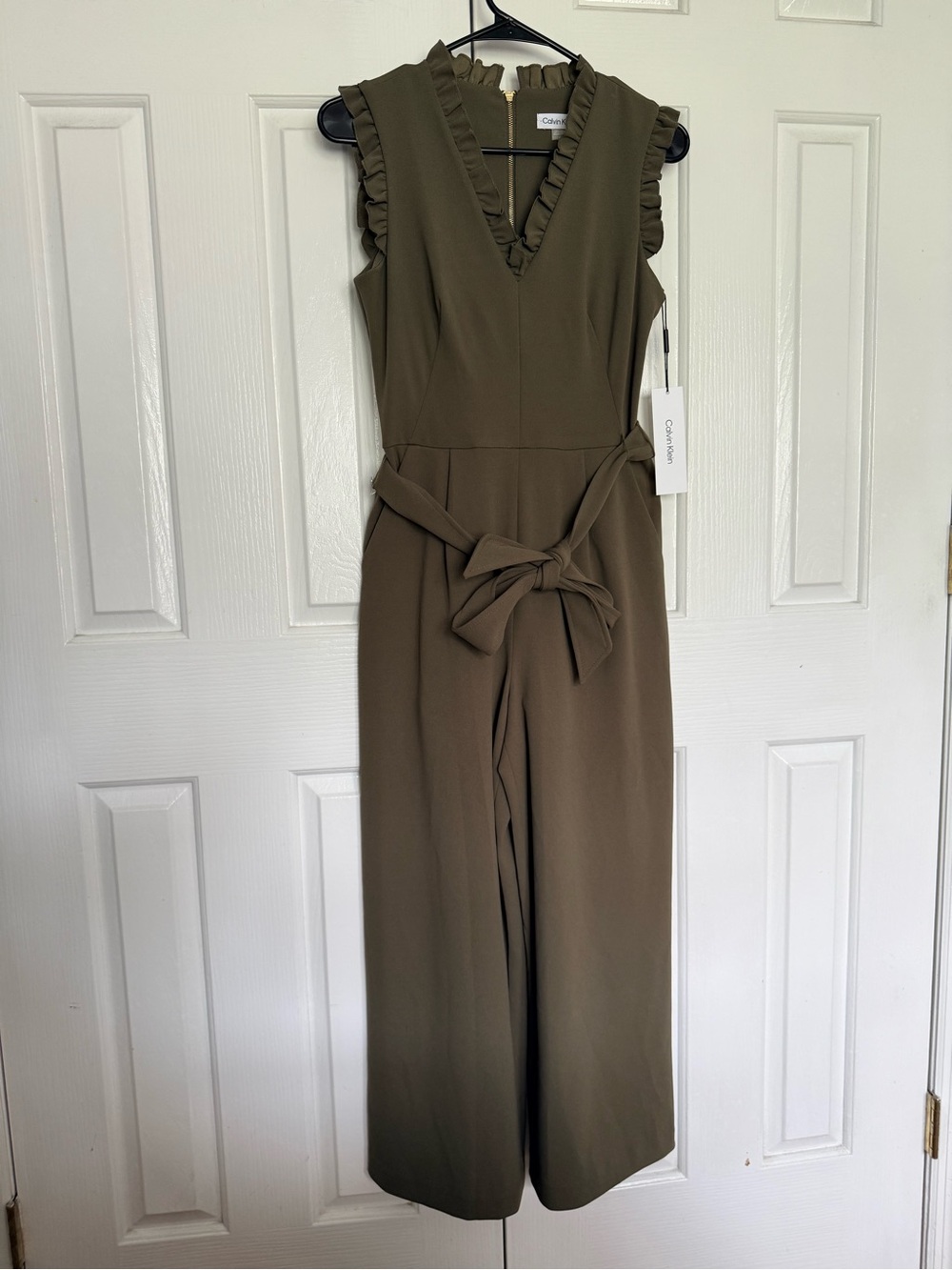 Calvin Klein NWT Olive Ruffle Neck Belted Wide Leg Jumpsuit Size 4